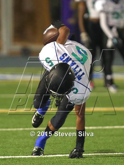 Thumbnail 2 in Eastlake vs. St. Augustine (CIF SDS Open Division Quarterfinal) photogallery.