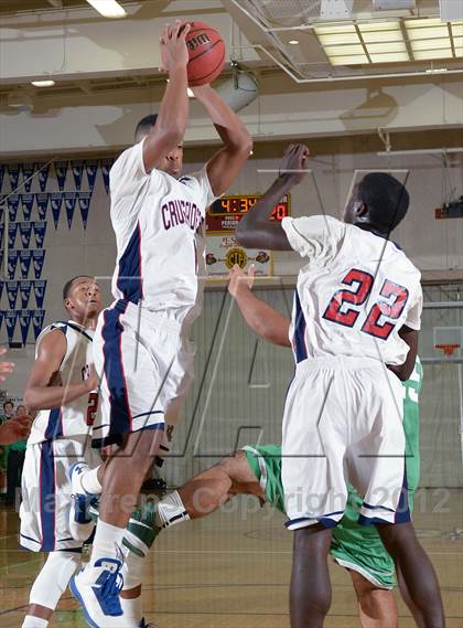 Thumbnail 3 in St. Mary's @ Modesto Christian (Father Barry Christmas Classic) photogallery.