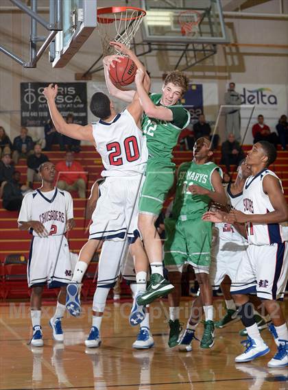 Thumbnail 1 in St. Mary's @ Modesto Christian (Father Barry Christmas Classic) photogallery.