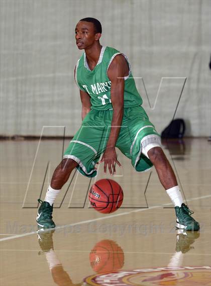 Thumbnail 1 in St. Mary's @ Modesto Christian (Father Barry Christmas Classic) photogallery.