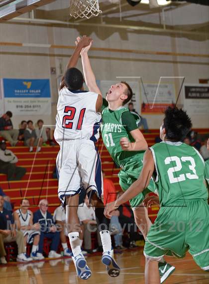 Thumbnail 1 in St. Mary's @ Modesto Christian (Father Barry Christmas Classic) photogallery.