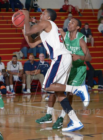 Thumbnail 2 in St. Mary's @ Modesto Christian (Father Barry Christmas Classic) photogallery.