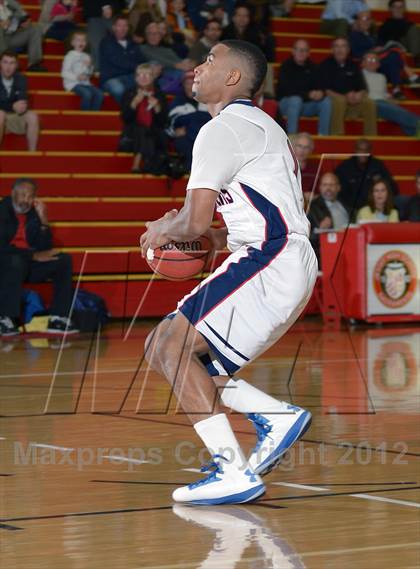 Thumbnail 2 in St. Mary's @ Modesto Christian (Father Barry Christmas Classic) photogallery.