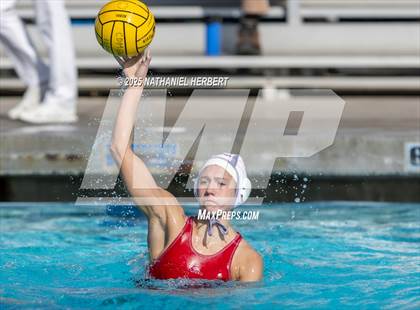Thumbnail 2 in Mater Dei vs. Orange Lutheran photogallery.