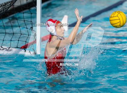 Thumbnail 1 in Mater Dei vs. Orange Lutheran photogallery.