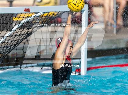 Thumbnail 1 in Mater Dei vs. Orange Lutheran photogallery.