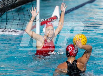 Thumbnail 3 in Mater Dei vs. Orange Lutheran photogallery.