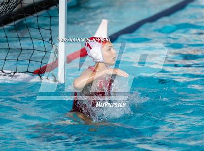 Thumbnail 2 in Mater Dei vs. Orange Lutheran photogallery.