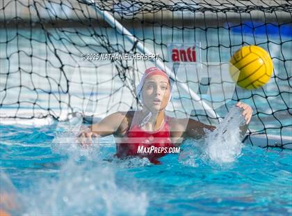 Thumbnail 1 in Mater Dei vs. Orange Lutheran photogallery.