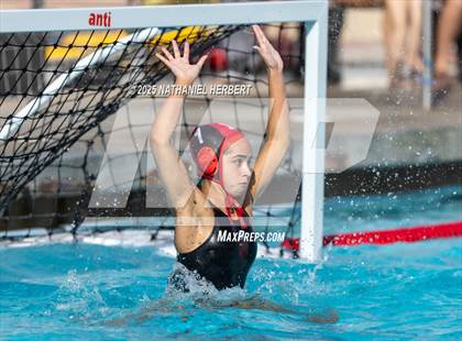Thumbnail 1 in Mater Dei vs. Orange Lutheran photogallery.
