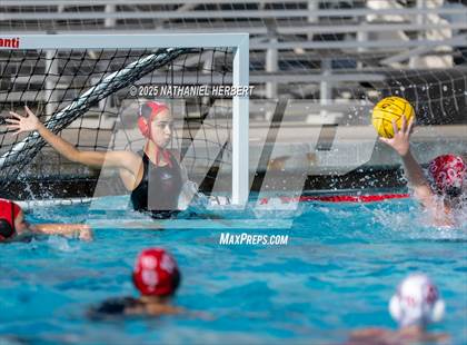 Thumbnail 3 in Mater Dei vs. Orange Lutheran photogallery.