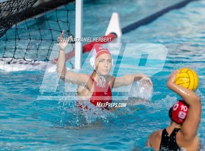 Thumbnail 3 in Mater Dei vs. Orange Lutheran photogallery.
