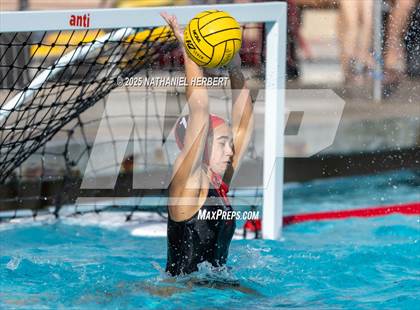 Thumbnail 3 in Mater Dei vs. Orange Lutheran photogallery.