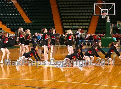 Thumbnail 2 in Aquinas vs. Jamesville-DeWitt (NYSPHSAA Class A Semifinal) photogallery.