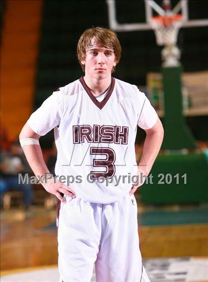 Thumbnail 1 in Aquinas vs. Jamesville-DeWitt (NYSPHSAA Class A Semifinal) photogallery.