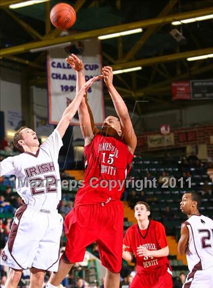 Thumbnail 2 in Aquinas vs. Jamesville-DeWitt (NYSPHSAA Class A Semifinal) photogallery.