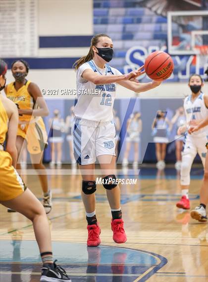 Thumbnail 3 in Goldwater @ Deer Valley photogallery.