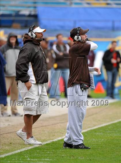 Thumbnail 2 in Bishop's vs Parker (CIF SDS D5 Final) photogallery.