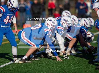 Thumbnail 1 in Londonderry vs. Winnacunnet (NHIAA D1 Final) photogallery.