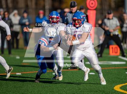 Thumbnail 1 in Londonderry vs. Winnacunnet (NHIAA D1 Final) photogallery.