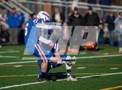 Thumbnail 3 in Londonderry vs. Winnacunnet (NHIAA D1 Final) photogallery.