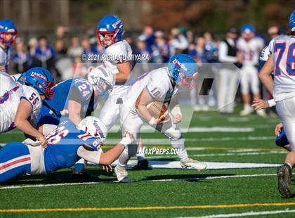 Thumbnail 2 in Londonderry vs. Winnacunnet (NHIAA D1 Final) photogallery.