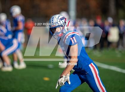 Thumbnail 3 in Londonderry vs. Winnacunnet (NHIAA D1 Final) photogallery.