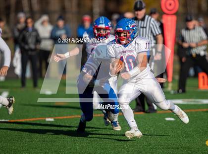 Thumbnail 2 in Londonderry vs. Winnacunnet (NHIAA D1 Final) photogallery.