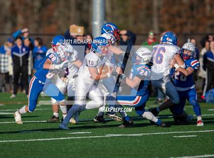 Thumbnail 2 in Londonderry vs. Winnacunnet (NHIAA D1 Final) photogallery.