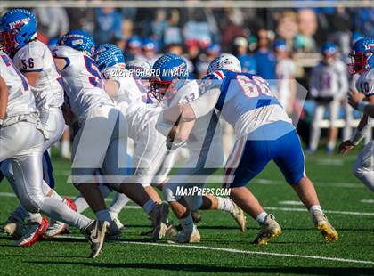 Thumbnail 1 in Londonderry vs. Winnacunnet (NHIAA D1 Final) photogallery.