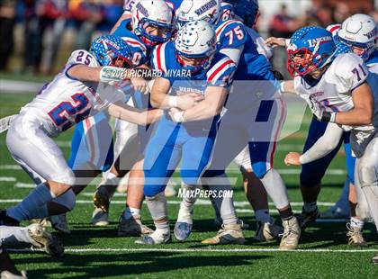 Thumbnail 2 in Londonderry vs. Winnacunnet (NHIAA D1 Final) photogallery.