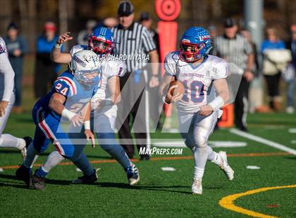 Thumbnail 2 in Londonderry vs. Winnacunnet (NHIAA D1 Final) photogallery.