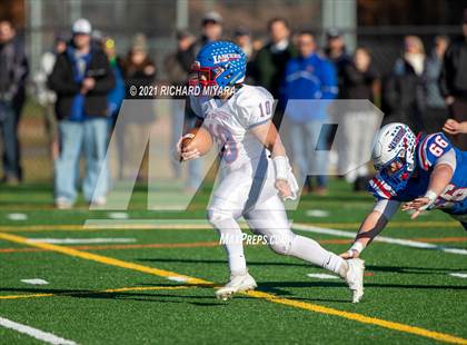 Thumbnail 1 in Londonderry vs. Winnacunnet (NHIAA D1 Final) photogallery.