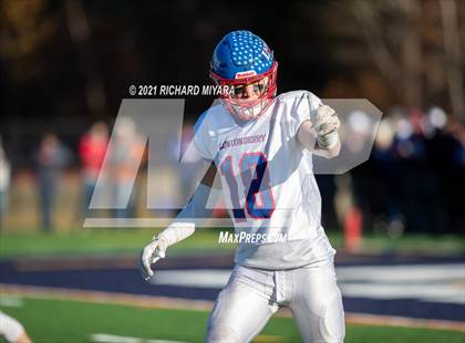 Thumbnail 2 in Londonderry vs. Winnacunnet (NHIAA D1 Final) photogallery.