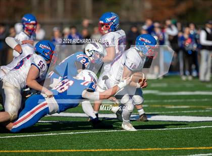 Thumbnail 1 in Londonderry vs. Winnacunnet (NHIAA D1 Final) photogallery.