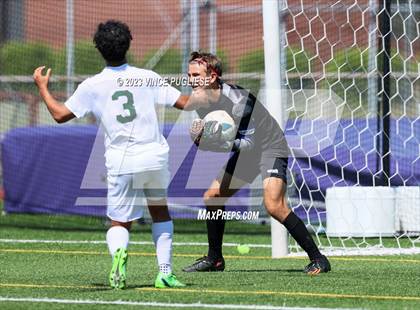 Thumbnail 3 in Edmonds-Woodway @ Lincoln (WIAA 3A Semi Finals) photogallery.