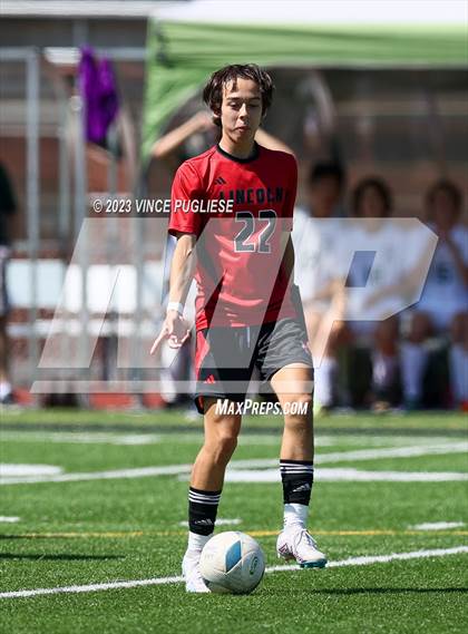 Thumbnail 3 in Edmonds-Woodway @ Lincoln (WIAA 3A Semi Finals) photogallery.