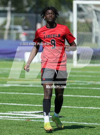 Thumbnail 3 in Edmonds-Woodway @ Lincoln (WIAA 3A Semi Finals) photogallery.