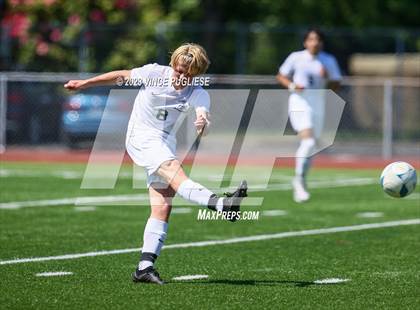 Thumbnail 2 in Edmonds-Woodway @ Lincoln (WIAA 3A Semi Finals) photogallery.