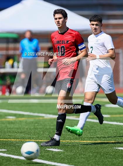 Thumbnail 1 in Edmonds-Woodway @ Lincoln (WIAA 3A Semi Finals) photogallery.