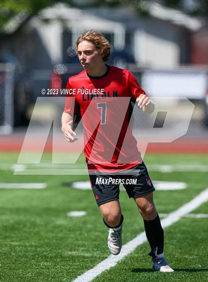 Thumbnail 1 in Edmonds-Woodway @ Lincoln (WIAA 3A Semi Finals) photogallery.