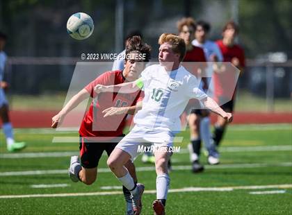 Thumbnail 3 in Edmonds-Woodway @ Lincoln (WIAA 3A Semi Finals) photogallery.