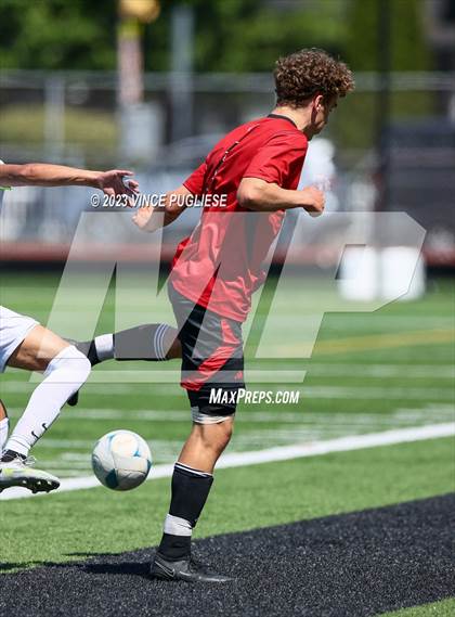 Thumbnail 1 in Edmonds-Woodway @ Lincoln (WIAA 3A Semi Finals) photogallery.