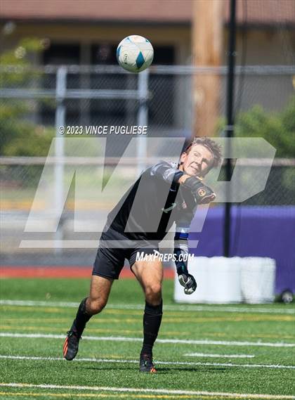 Thumbnail 1 in Edmonds-Woodway @ Lincoln (WIAA 3A Semi Finals) photogallery.