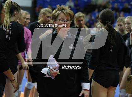 Thumbnail 3 in Benton vs. Little Rock Christian (AAA 5A Final) photogallery.