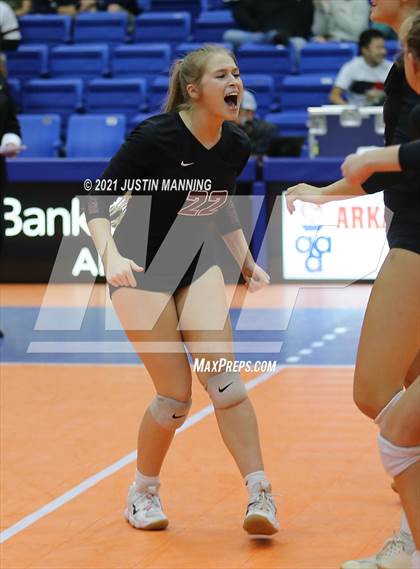 Thumbnail 1 in Benton vs. Little Rock Christian (AAA 5A Final) photogallery.