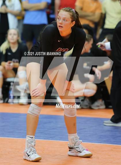 Thumbnail 3 in Benton vs. Little Rock Christian (AAA 5A Final) photogallery.