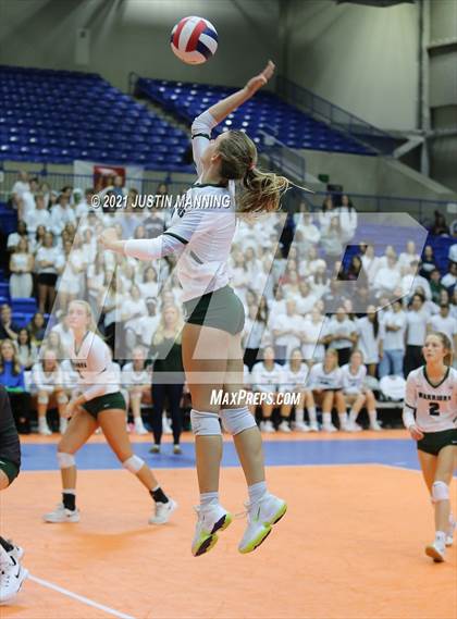 Thumbnail 1 in Benton vs. Little Rock Christian (AAA 5A Final) photogallery.