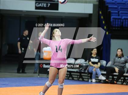 Thumbnail 3 in Benton vs. Little Rock Christian (AAA 5A Final) photogallery.