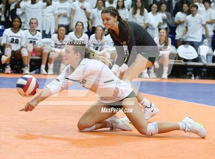 Thumbnail 2 in Benton vs. Little Rock Christian (AAA 5A Final) photogallery.